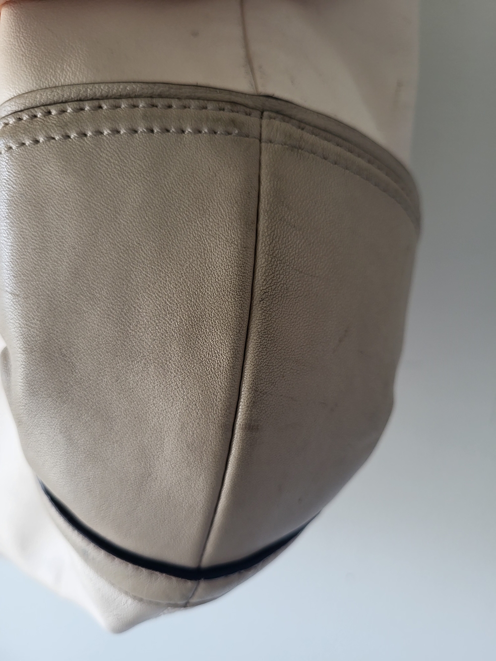 Coach Two-Tone Cream and Taupe Leather Shoulder Bag - Picture 5 of 14